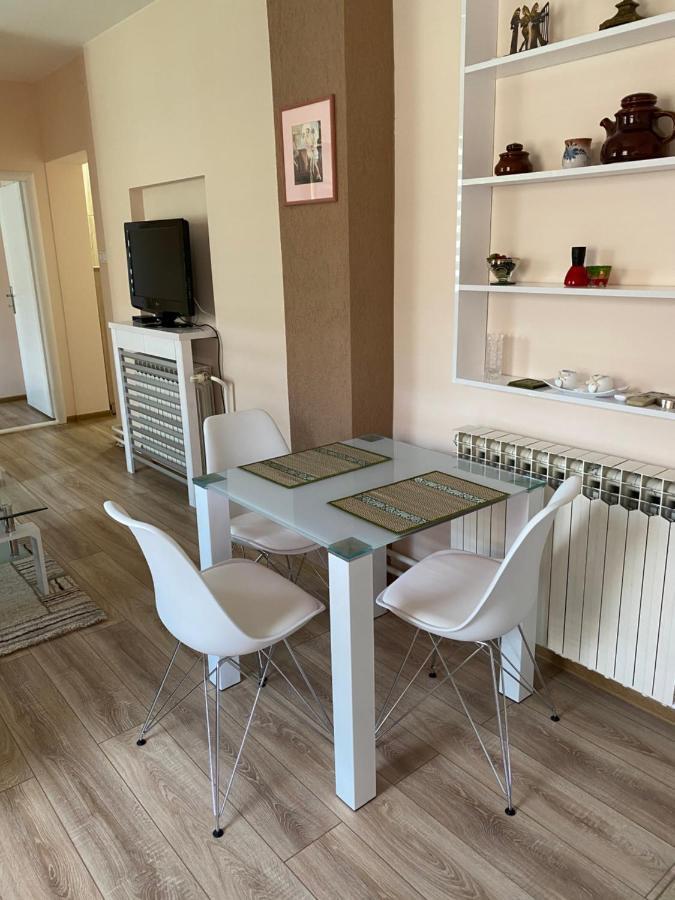 Apartmani Rajin Вршац Экстерьер фото